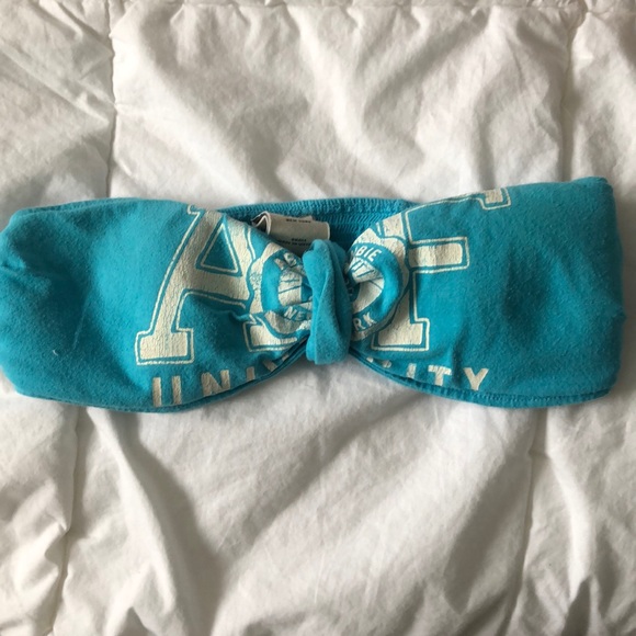 a bikini top - Picture 1 of 2